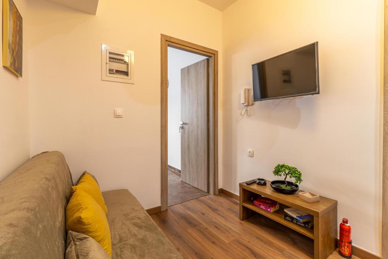 Korinthos Downtown Apartment מראה חיצוני תמונה