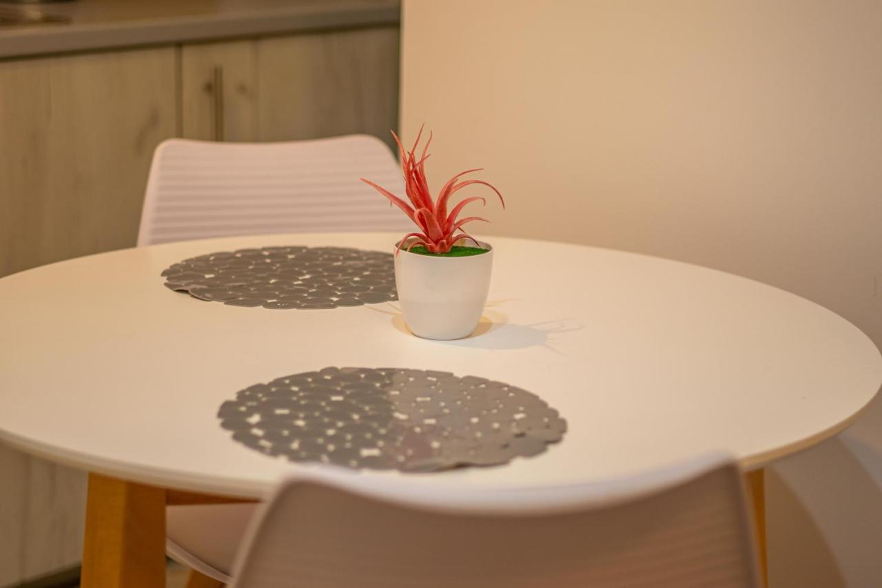 Korinthos Downtown Apartment מראה חיצוני תמונה