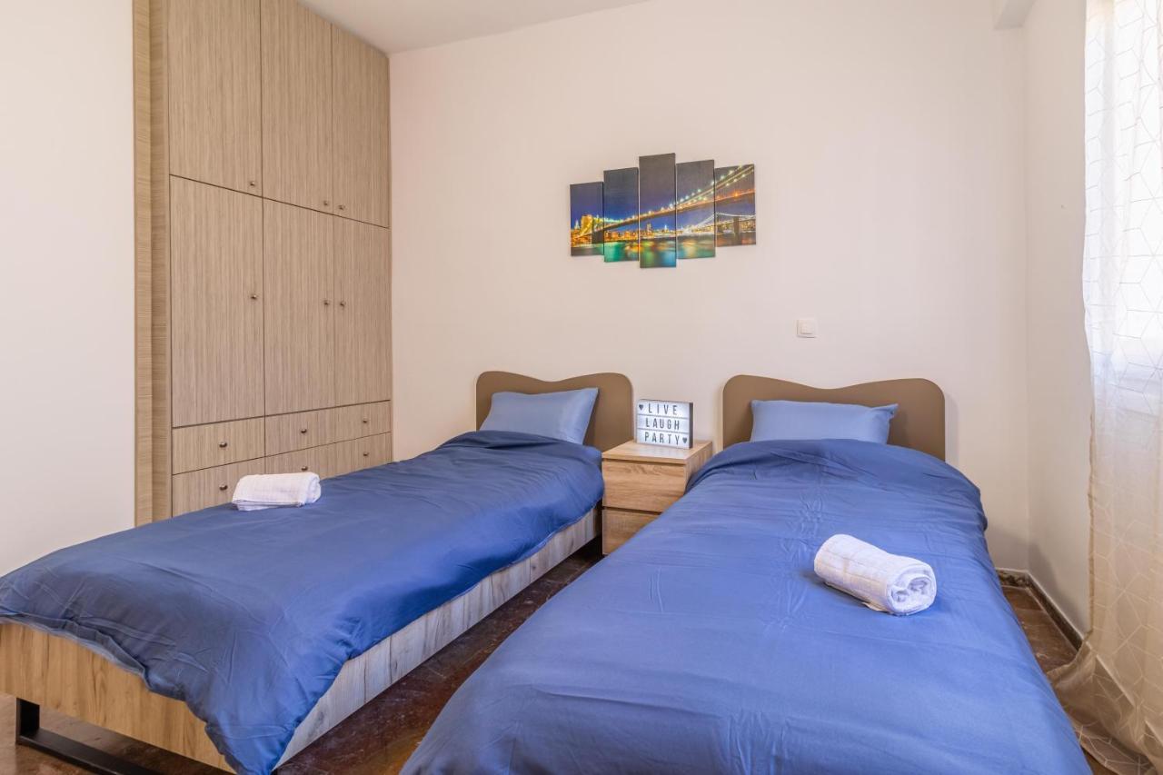 Korinthos Downtown Apartment מראה חיצוני תמונה